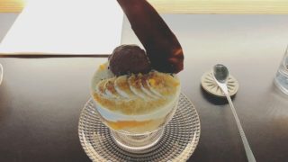 パンケーキストア ロバロバ 札幌ファクトリーでプルプルパンケーキ おにやんグルメ