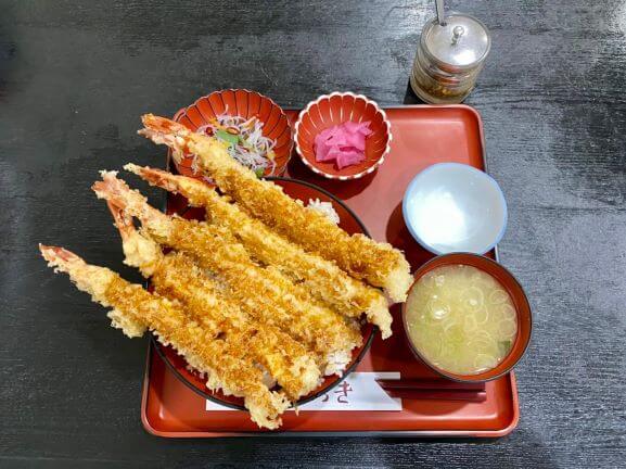 いわき 赤字丼 長沼ランチで有名な特大エビ天ぷらが乗った丼ぶり おにやんグルメ